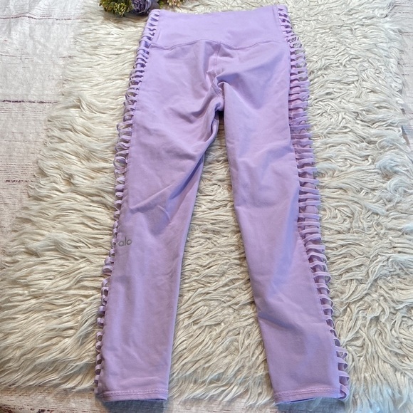 ALO YOGA Prism Capri Leggings in Ultraviolet sz XS - Picture 10 of 11